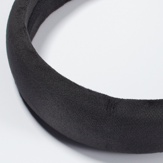 Real Style® Black Velvet Padded Headband 1pk image number 2.0